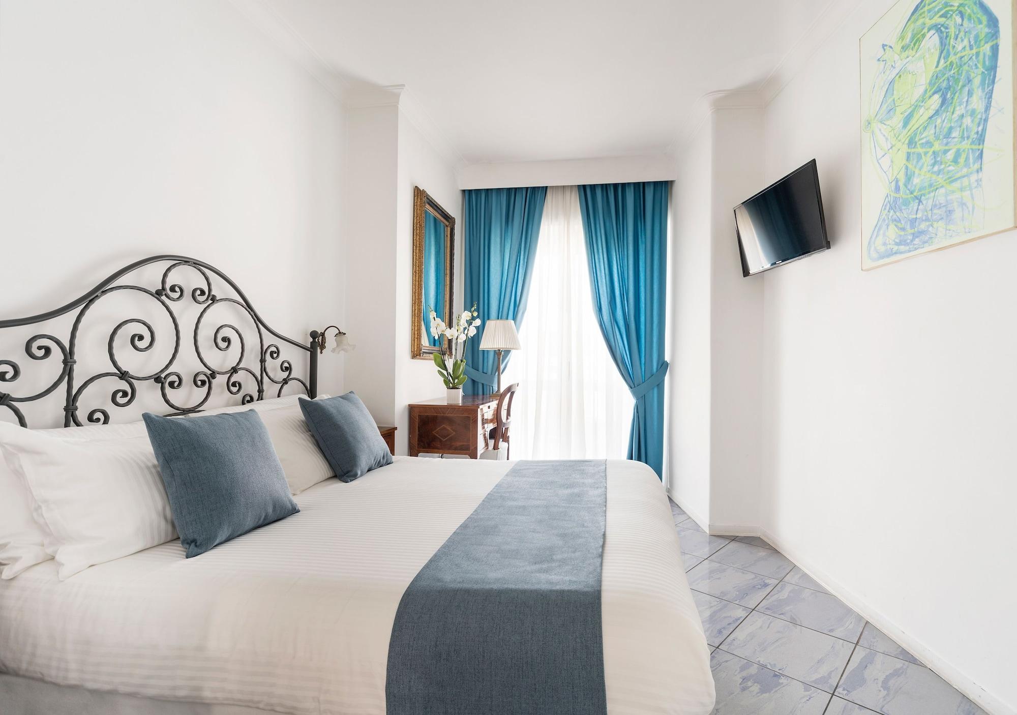 Guest house Fiorentini Residence Napoli 3*